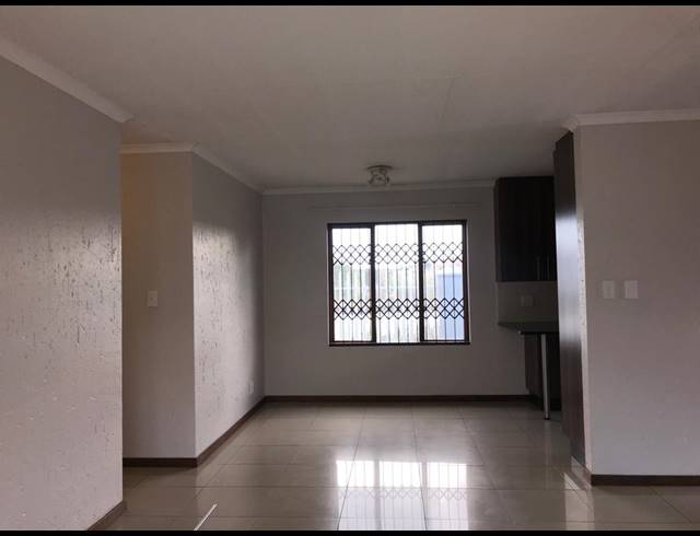 3 BEDROOM APARTMENT FOR SALE IN HELDERWYK
